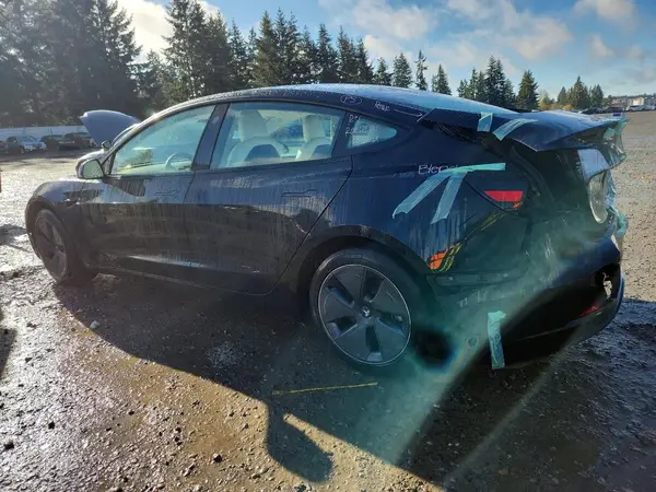 5YJ3E1EB3MF875420 2021 TESLA MODEL 3 - Image 2