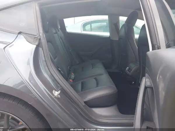 5YJ3E1EB3MF879600 2021 TESLA MODEL 3 - Image 8
