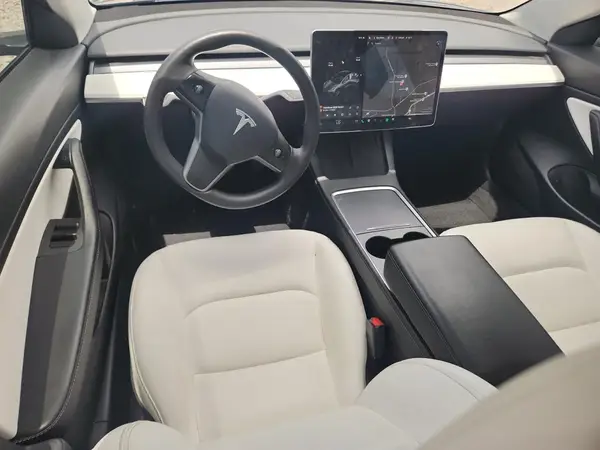 5YJ3E1EB3MF903054 2021 TESLA MODEL 3 - Image 8