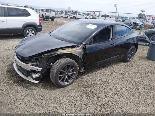 5YJ3E1EB3MF903104 2021 TESLA MODEL 3 - Image 2