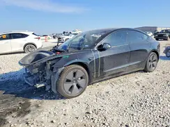 5YJ3E1EB3MF918377 2021 TESLA MODEL 3