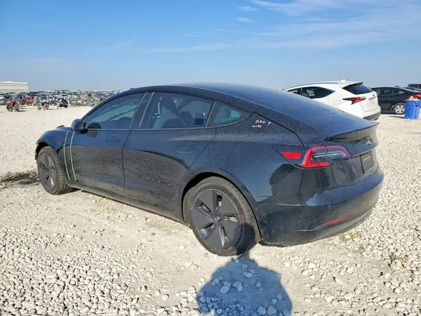 5YJ3E1EB3MF918377 2021 TESLA MODEL 3 - Image 2