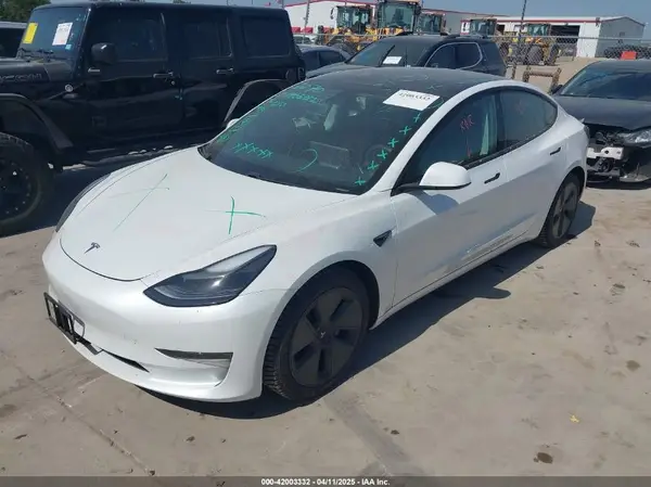 5YJ3E1EB3MF928214 2021 TESLA MODEL 3 - Image 2