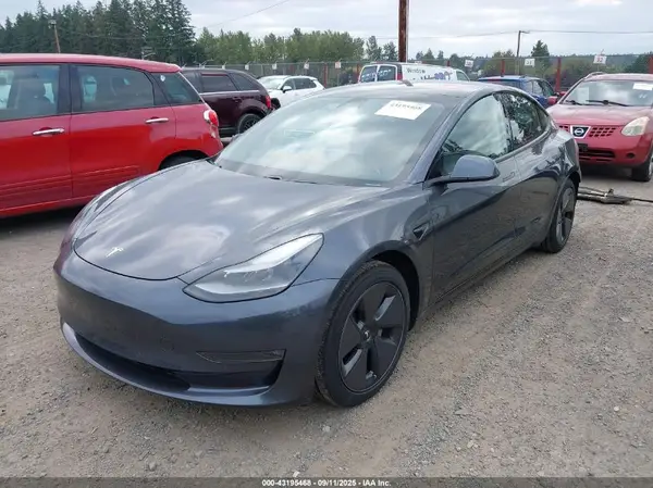 5YJ3E1EB3MF938385 2021 TESLA MODEL 3 - Image 2
