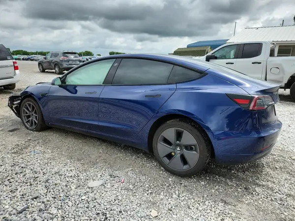 5YJ3E1EB3MF961102 2021 TESLA MODEL 3 - Image 2