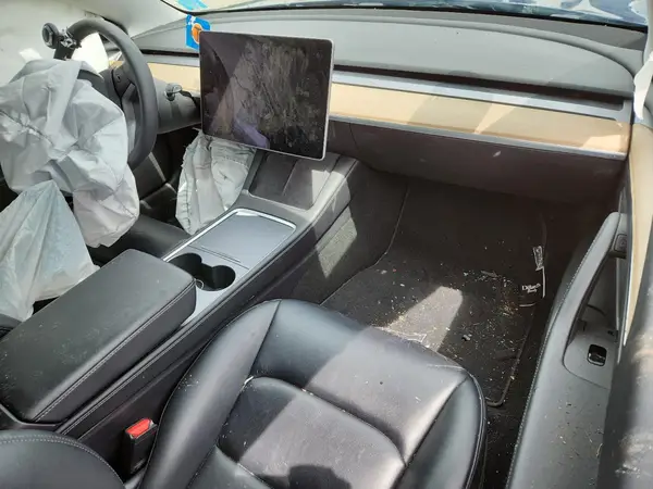 5YJ3E1EB3MF961102 2021 TESLA MODEL 3 - Image 8