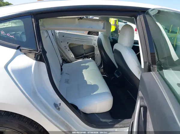 5YJ3E1EB3MF975789 2021 TESLA MODEL 3 - Image 8