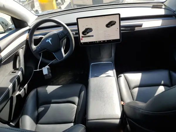 5YJ3E1EB3MF980202 2021 TESLA MODEL 3 - Image 8