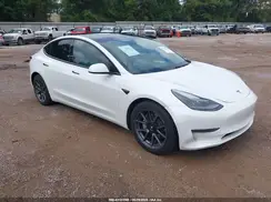 5YJ3E1EB3MF993080 2021 TESLA MODEL 3