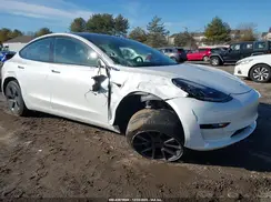 5YJ3E1EB3NF103131 2022 TESLA MODEL 3