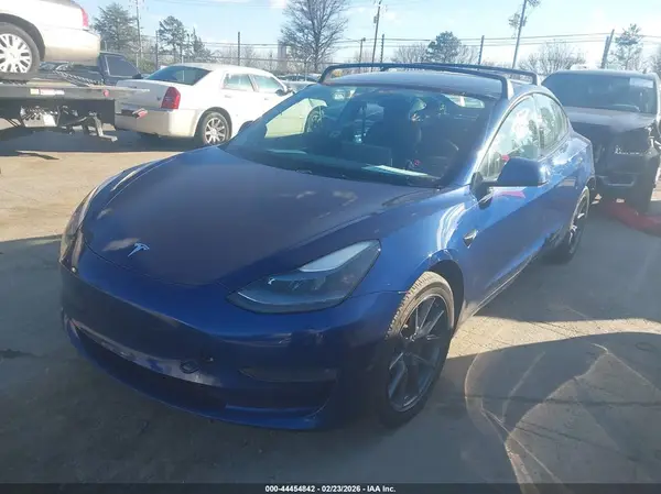 5YJ3E1EB3NF103677 2022 TESLA MODEL 3 - Image 2