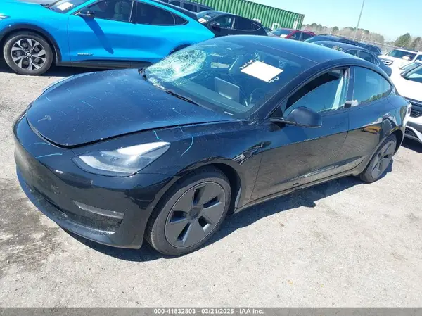5YJ3E1EB3NF104313 2022 TESLA MODEL 3 - Image 2