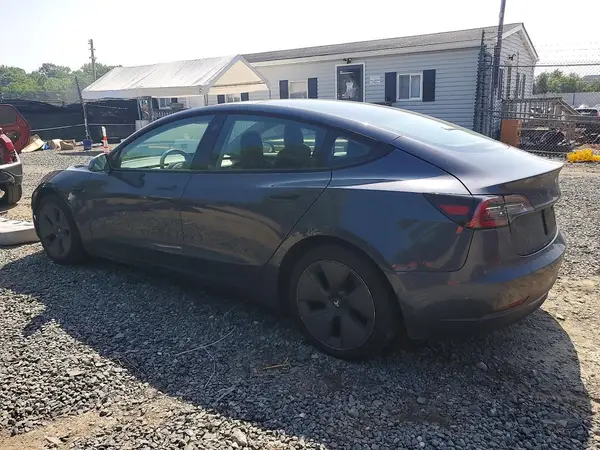5YJ3E1EB3NF112802 2022 TESLA MODEL 3 - Image 2