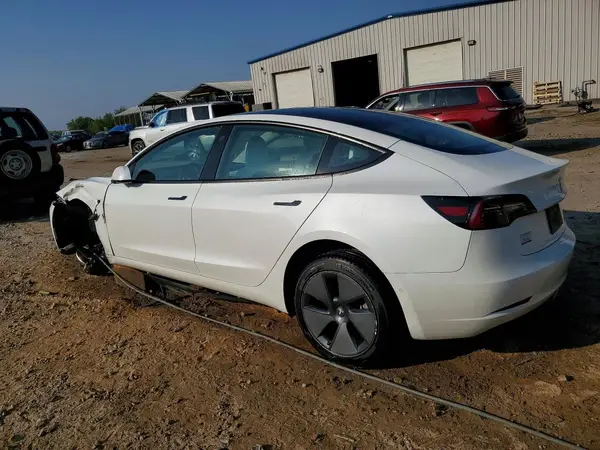 5YJ3E1EB3NF114324 2022 TESLA MODEL 3 - Image 2