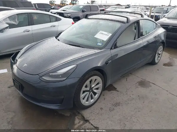 5YJ3E1EB3NF115439 2022 TESLA MODEL 3 - Image 2