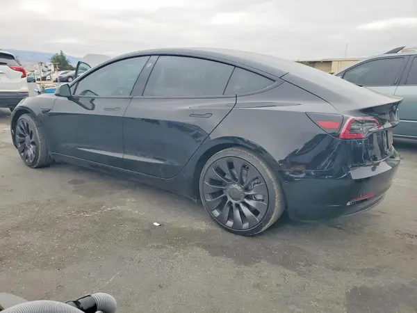 5YJ3E1EB3NF116932 2022 TESLA MODEL 3 - Image 2