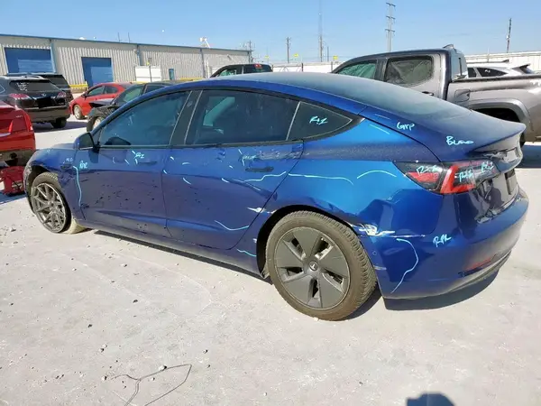 5YJ3E1EB3NF119104 2022 TESLA MODEL 3 - Image 2