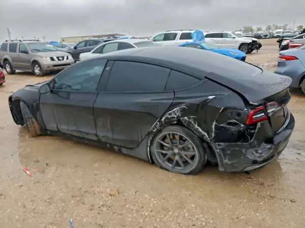 5YJ3E1EB3NF121483 2022 TESLA MODEL 3 - Image 2