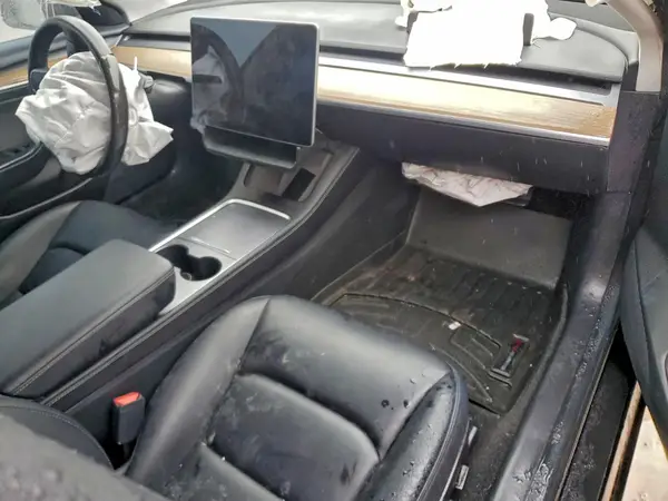 5YJ3E1EB3NF121483 2022 TESLA MODEL 3 - Image 8
