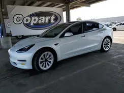 5YJ3E1EB3NF130121 2022 TESLA MODEL 3