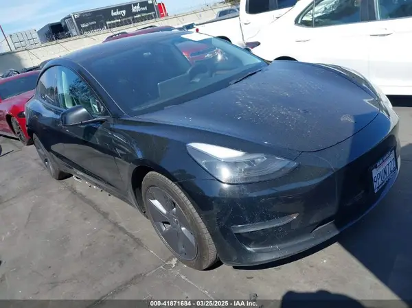5YJ3E1EB3NF133844 2022 TESLA MODEL 3 - Image 1