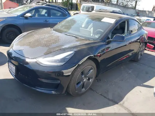 5YJ3E1EB3NF133844 2022 TESLA MODEL 3 - Image 2