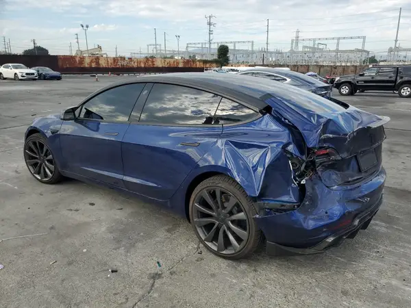 5YJ3E1EB3NF135741 2022 TESLA MODEL 3 - Image 2