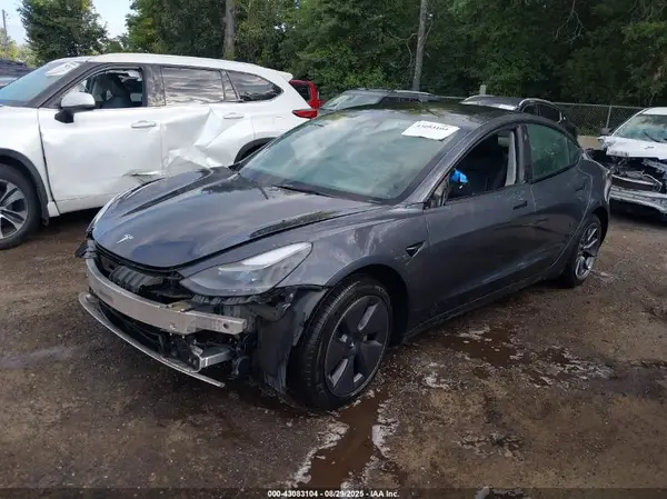 5YJ3E1EB3NF157111 2022 TESLA MODEL 3 - Image 2
