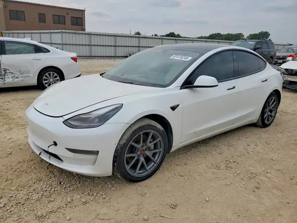 5YJ3E1EB3NF166164 2022 TESLA MODEL 3 - Image 1