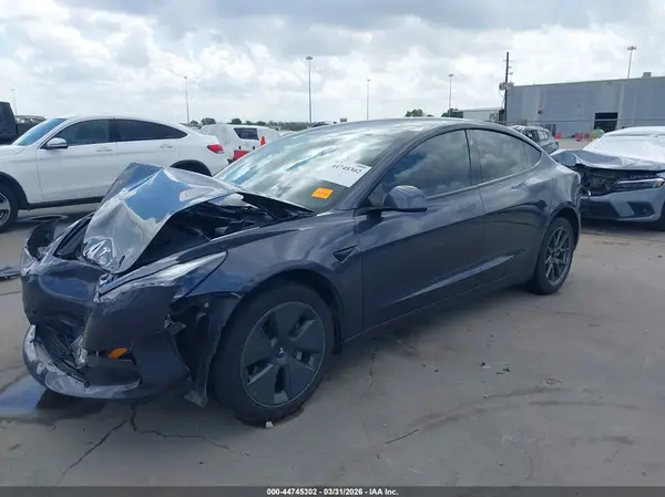 5YJ3E1EB3NF170814 2022 TESLA MODEL 3 - Image 2