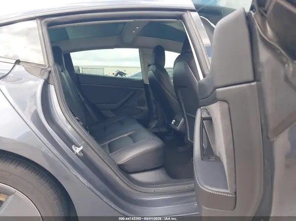 5YJ3E1EB3NF170814 2022 TESLA MODEL 3 - Image 8