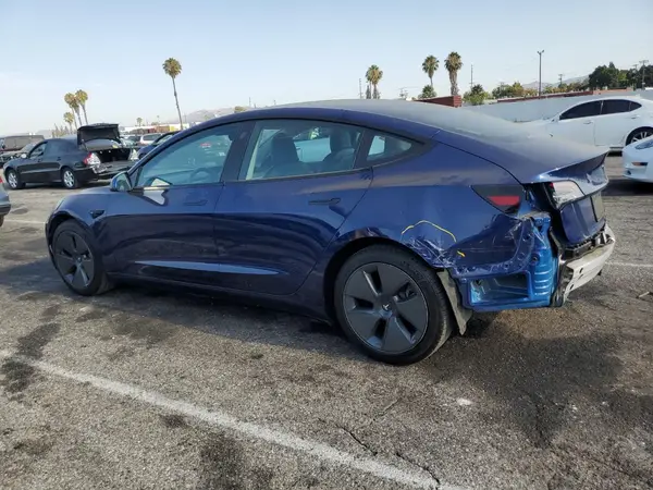 5YJ3E1EB3NF171378 2022 TESLA MODEL 3 - Image 2