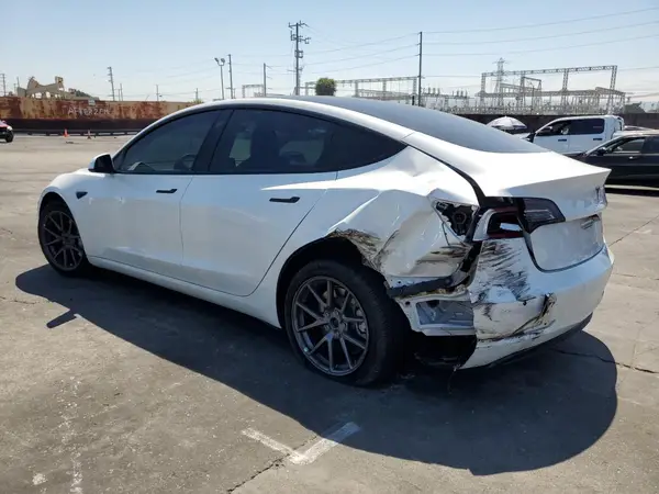 5YJ3E1EB3NF172501 2022 TESLA MODEL 3 - Image 2