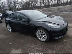 5YJ3E1EB3NF173969 2022 TESLA MODEL 3
