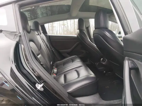 5YJ3E1EB3NF173969 2022 TESLA MODEL 3 - Image 8