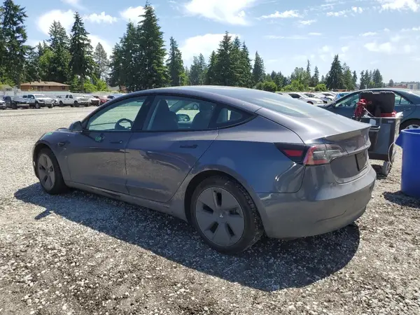 5YJ3E1EB3NF175382 2022 TESLA MODEL 3 - Image 2