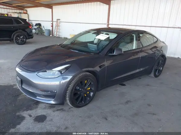 5YJ3E1EB3NF179285 2022 TESLA MODEL 3 - Image 2