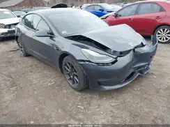 5YJ3E1EB3NF179691 2022 TESLA MODEL 3