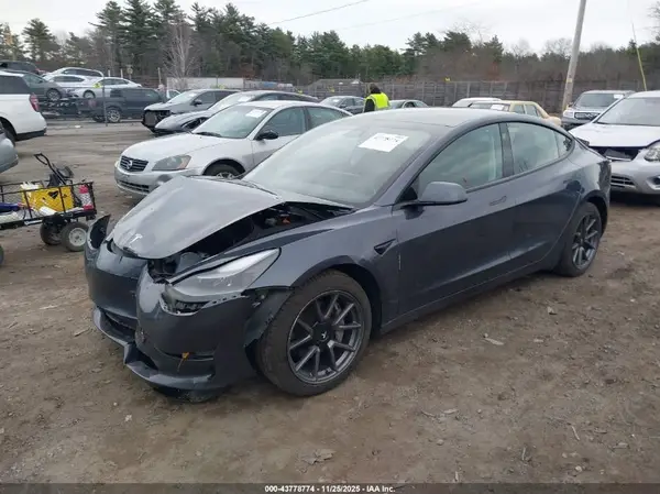 5YJ3E1EB3NF179691 2022 TESLA MODEL 3 - Image 2