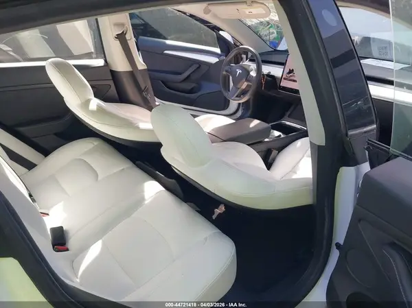 5YJ3E1EB3NF180372 2022 TESLA MODEL 3 - Image 8