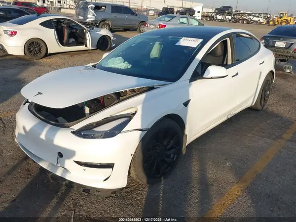 5YJ3E1EB3NF182770 2022 TESLA MODEL 3 - Image 2