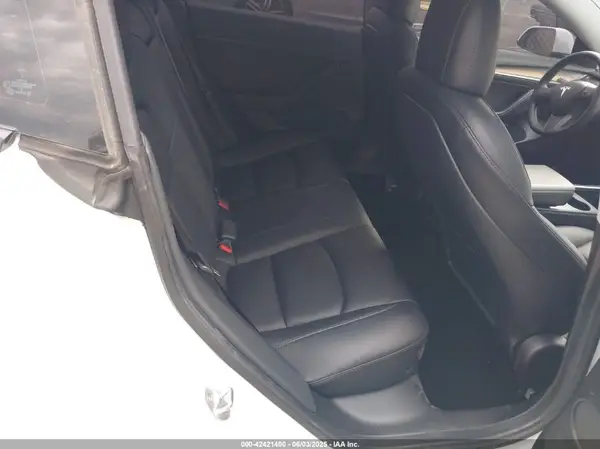 5YJ3E1EB3NF183689 2022 TESLA MODEL 3 - Image 8