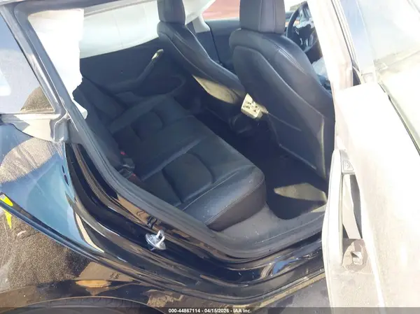 5YJ3E1EB3NF185040 2022 TESLA MODEL 3 - Image 8