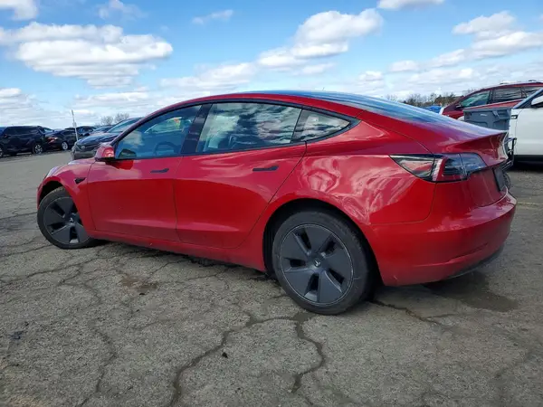 5YJ3E1EB3NF188536 2022 TESLA MODEL 3 - Image 2