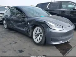 5YJ3E1EB3NF196426 2022 TESLA MODEL 3