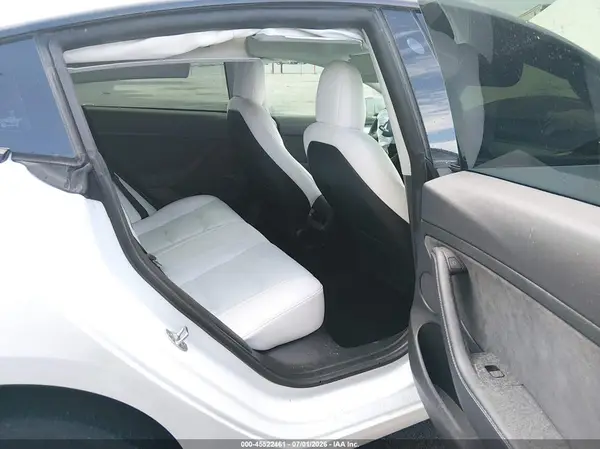 5YJ3E1EB3NF199665 2022 TESLA MODEL 3 - Image 8