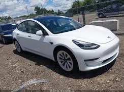 5YJ3E1EB3NF209529 2022 TESLA MODEL 3