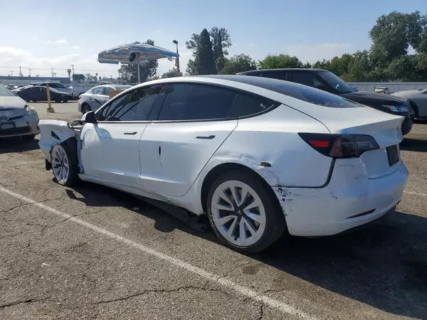 5YJ3E1EB3NF211295 2022 TESLA MODEL 3 - Image 2