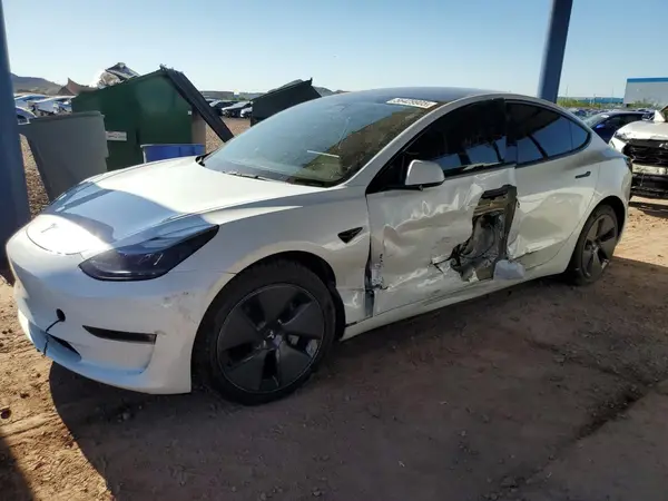 5YJ3E1EB3NF212740 2022 TESLA MODEL 3 - Image 1