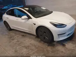5YJ3E1EB3NF240747 2022 TESLA MODEL 3